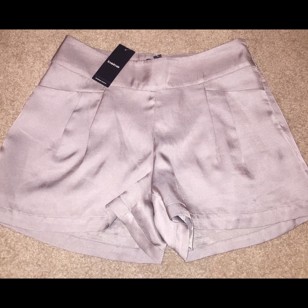 Bebe silk shorts with pockets (NWT) - Size 0